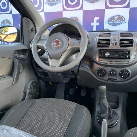 Fiat grand siena 1.6 essence 2013 - completo - novíssimo - Foto 8