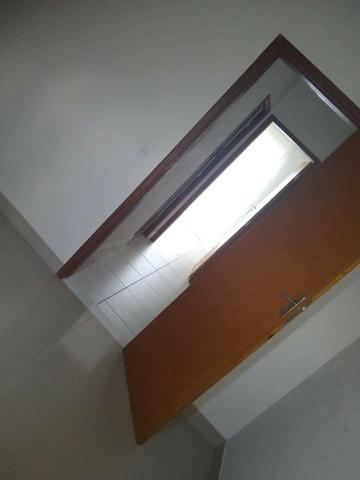 Triplex em condomínio fechado - Foto 8