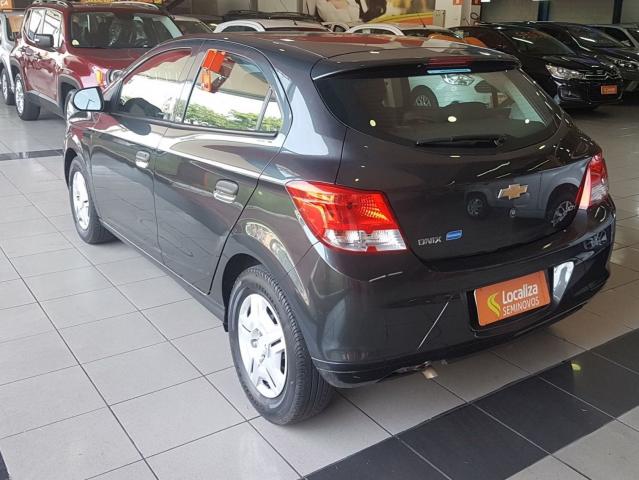 CHEVROLET ONIX 2017/2018 1.0 MPFI JOY 8V FLEX 4P MANUAL - Foto 4
