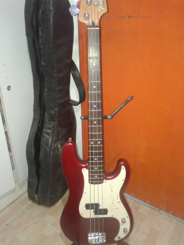 Contrabaixo Fender Precision mexicano - Foto 5