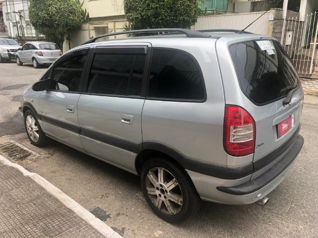 Zafira 7 Lugares Automática GNV - Foto 9