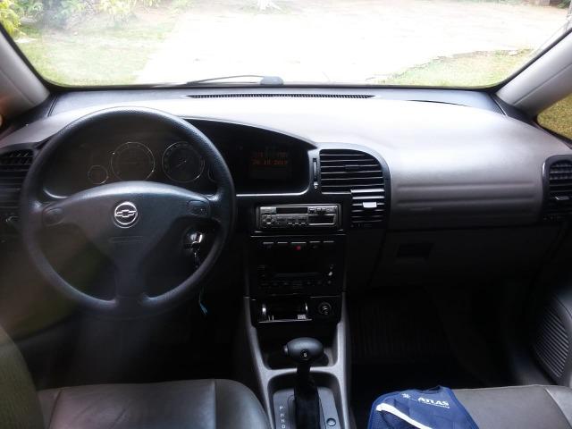 Carro Chevrolet Zafira - Foto 2