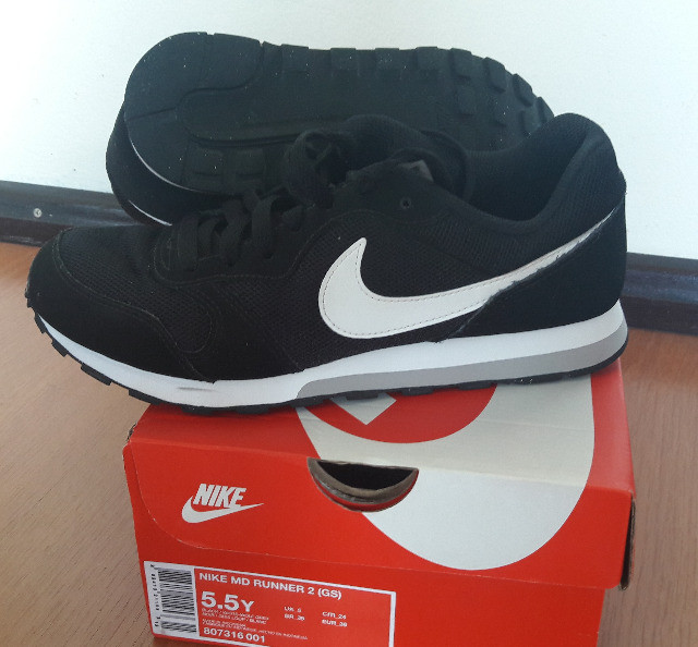 nike md runner 36