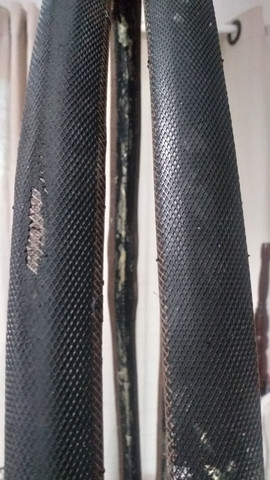 2 pneus tubular 25mm com 2 pares de sapata de carbono - Foto 3