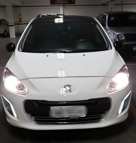 Peugeot 308 Allure automático, revisado. Assumo financiamento/consórcio. Oportunidade! - Foto 2