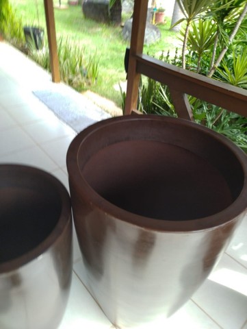 2 Lindos vasos Rusty  Verona   para realçar  a beleza de seu casa e  jardim  - Foto 2
