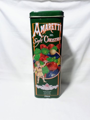 Lata italiana de bombons vazia
