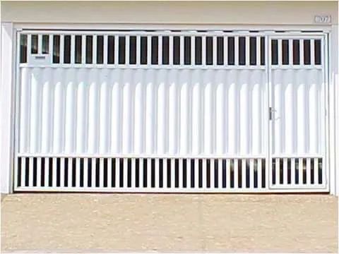 Portão de metalon ou ferro em vários modelos. Aceitamos cartões 
