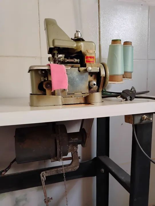 Máquina De Costura Overlock Star Semi Industrial Gn1-1b Portátil Verde 220v + bancada - Foto 4