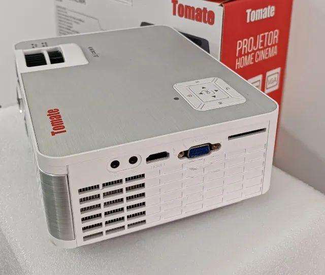 Projetor Tomate 2.400 Lumens Data Show Hdmi/ Vga Vídeo/áudio - PERFEITO! - Foto 3