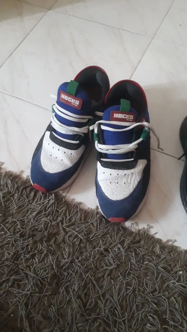 VENDO TENIS HOCKS  USADO 1 VEZ NOVO 300.00 ZAP 21.97014.2886