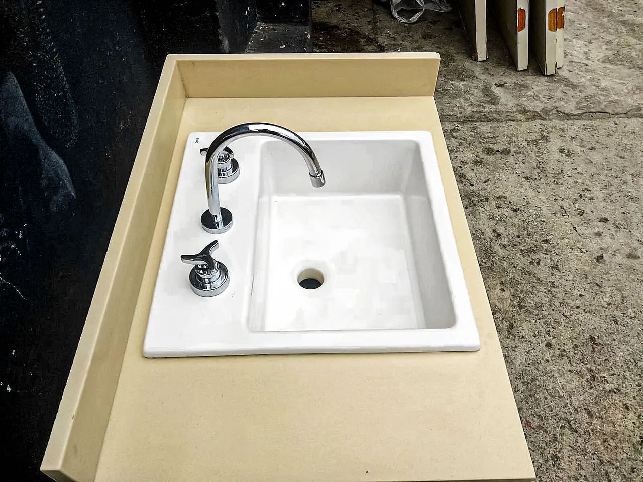 Pia Quartzo com cuba deca - Foto 5