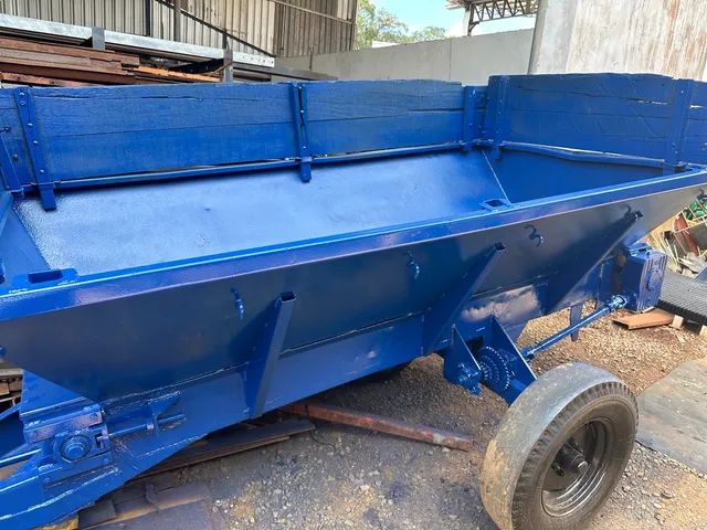 Distribuidor de calcário e esterco