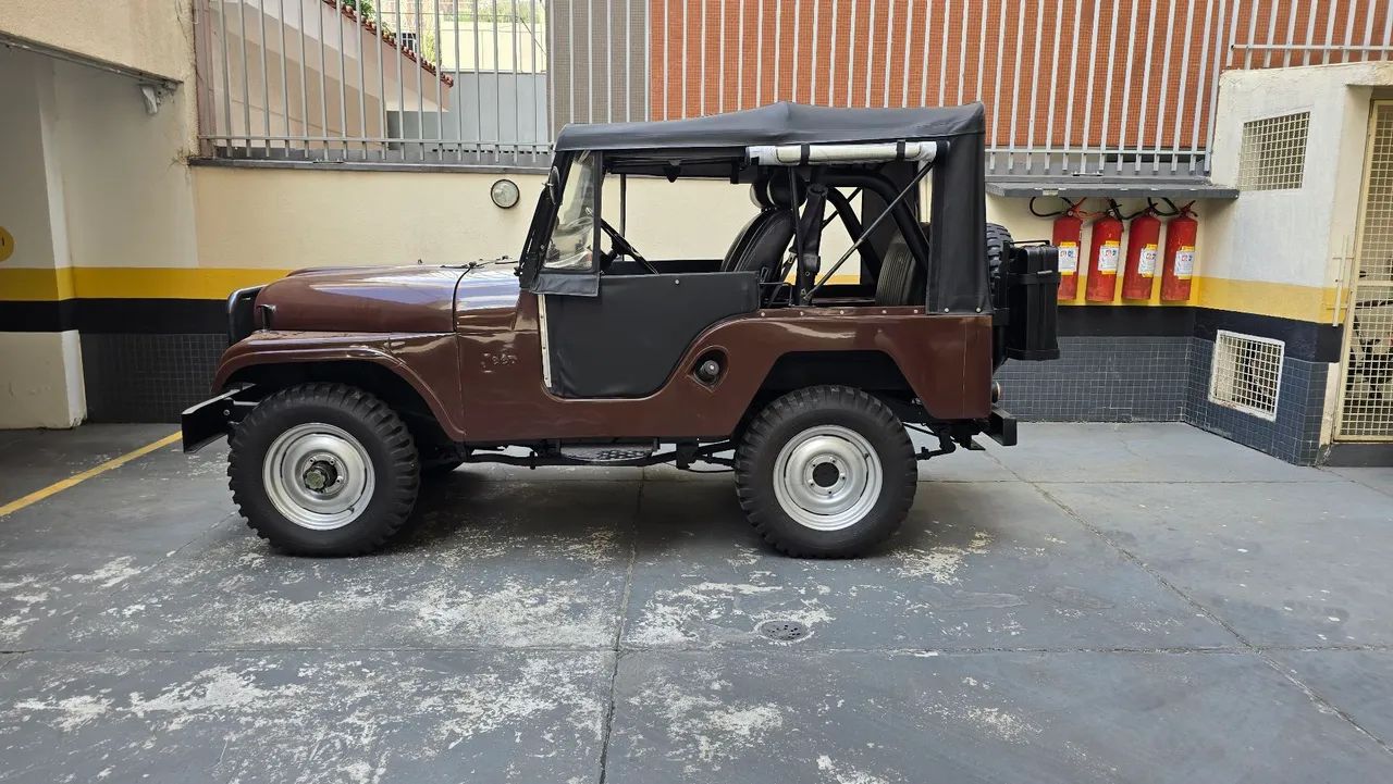 Jeep Ford 1970 6 cilindros impecável 