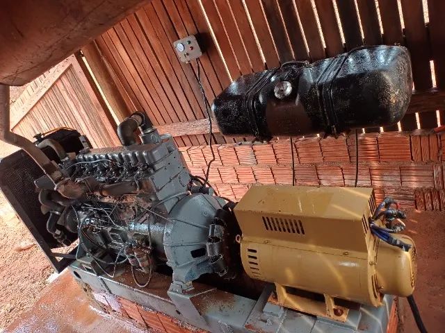 Gerador diesel .  36 KVA . Trifasico 220 V - Foto 5
