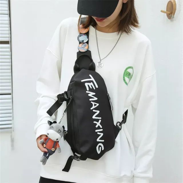 Mochila unissex para esportes e atividades ao ar livre, impermeável cor preta - Foto 3