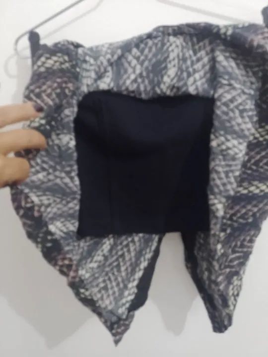 blusa/bata tomara que caia da  Animale  - Foto 4