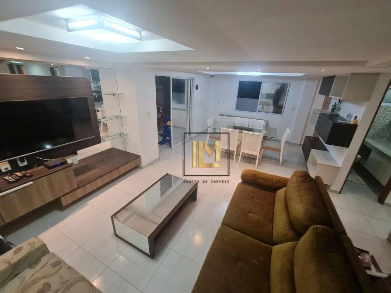 Alugo casa grande em cond fechado - Foto 4