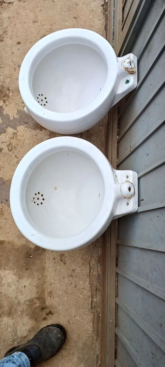 URINOL MARCA ( DECA ) /// R$250,00 CADA  - Foto 4