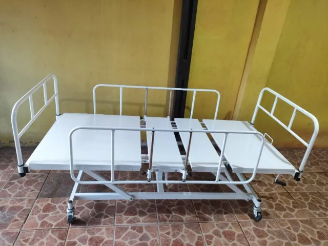 Vende-se cama hospitalar