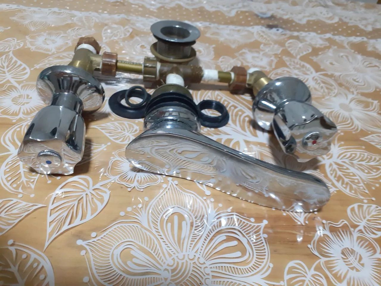 Torneira para Banheiro - Cromada - Foto 4