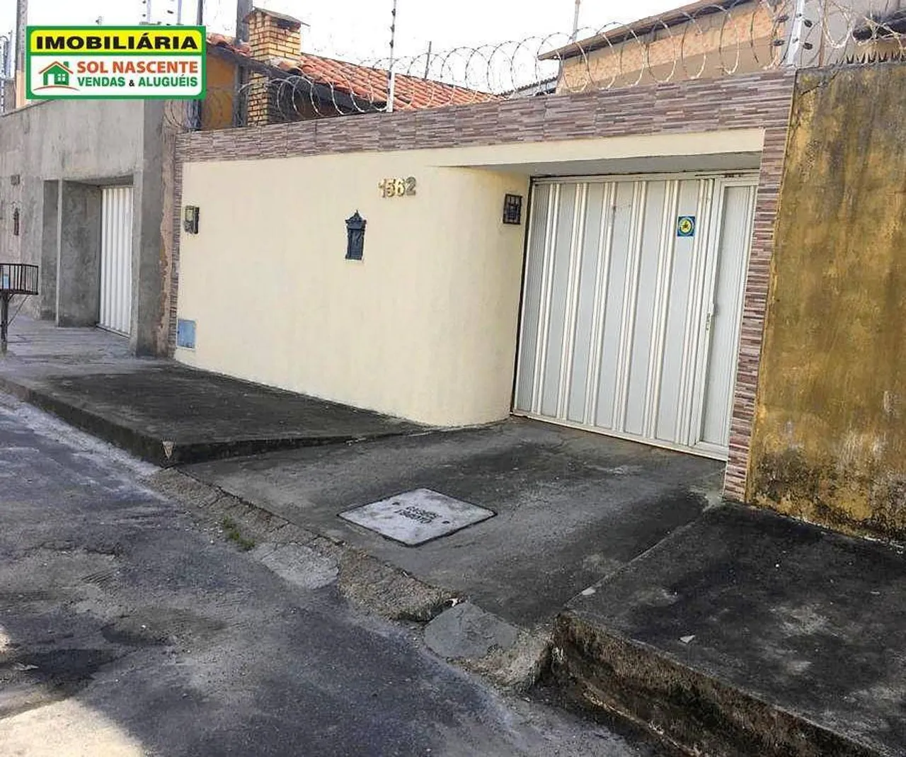 Casa com 3 dormitórios à venda, 1 m² por R$ 539.000,00 - Cidade dos Funcionários - Fortale