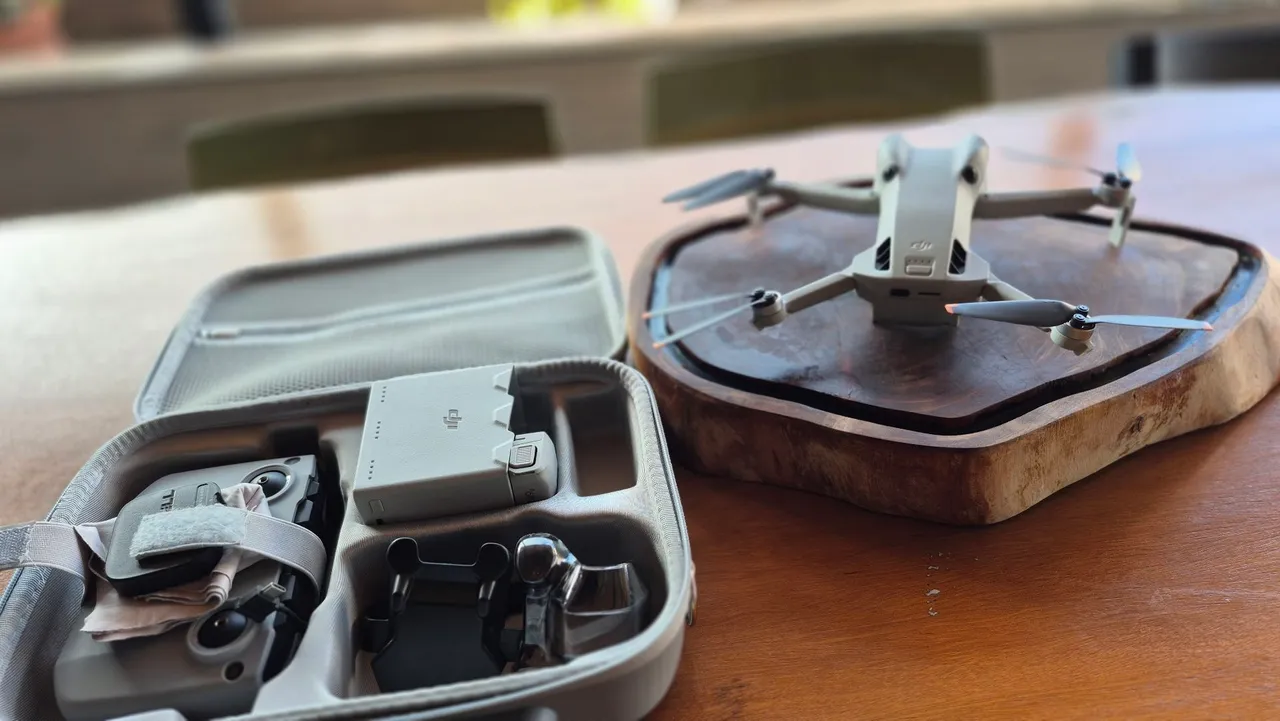 Mini 4 Pro-DJI