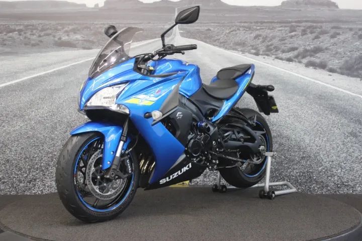 SUZUKI GSX-S 1000F 2020