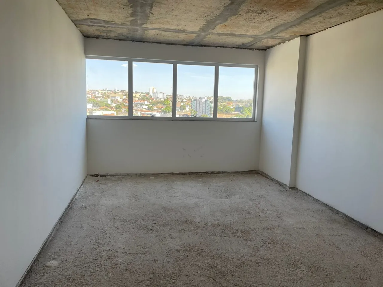 Comercial para Locação 1 Vaga, 30.27M², Setor Central, Anápolis - GO | Sala para alugar no