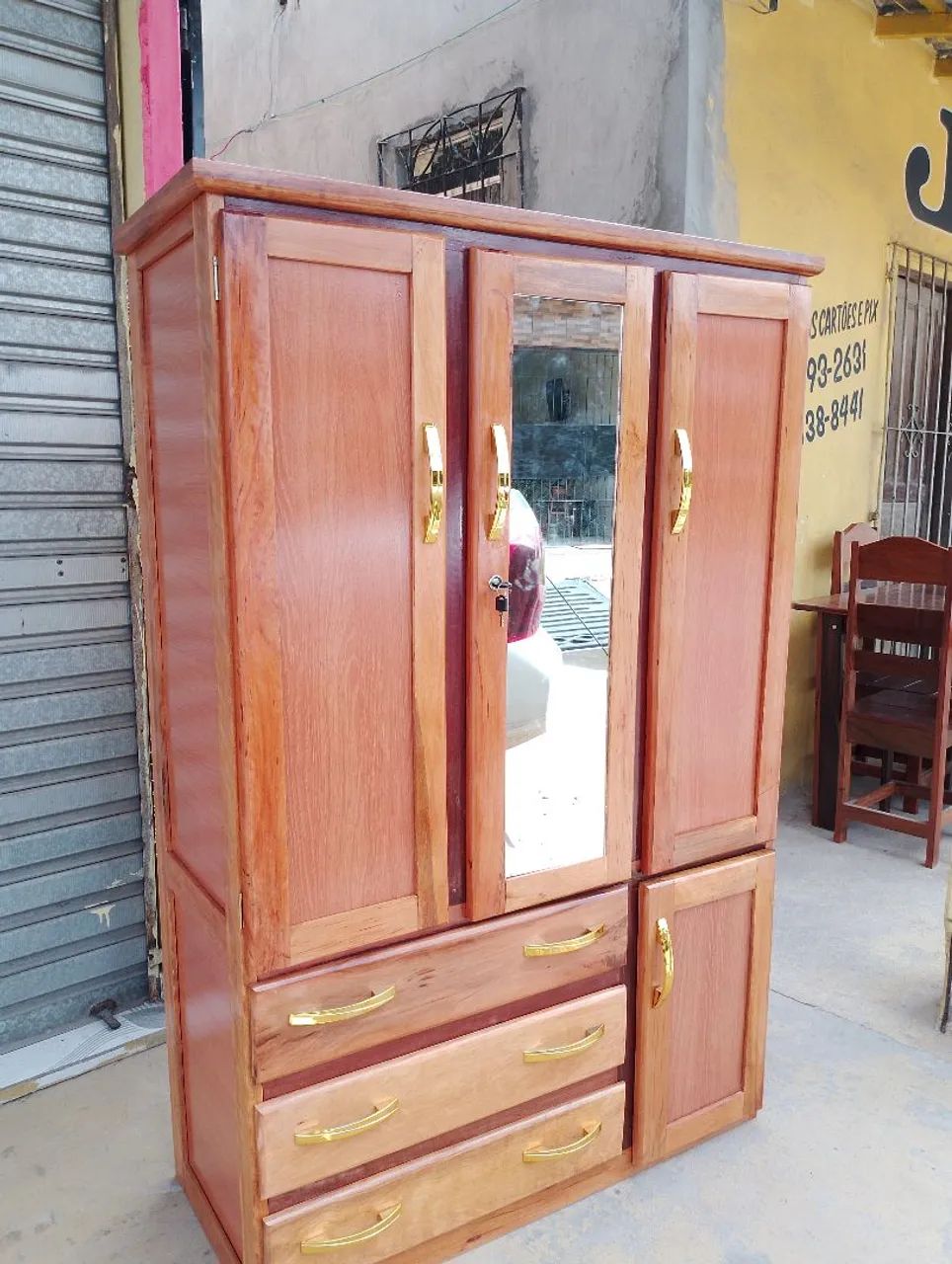 Guarda roupa de solteiro 3 portas novo. - Foto 4