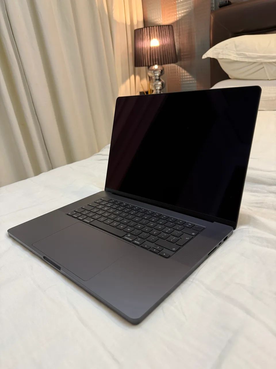 Macbook Pro 16' M4 Pro Preto Espacial (2025) Novo - Foto 2
