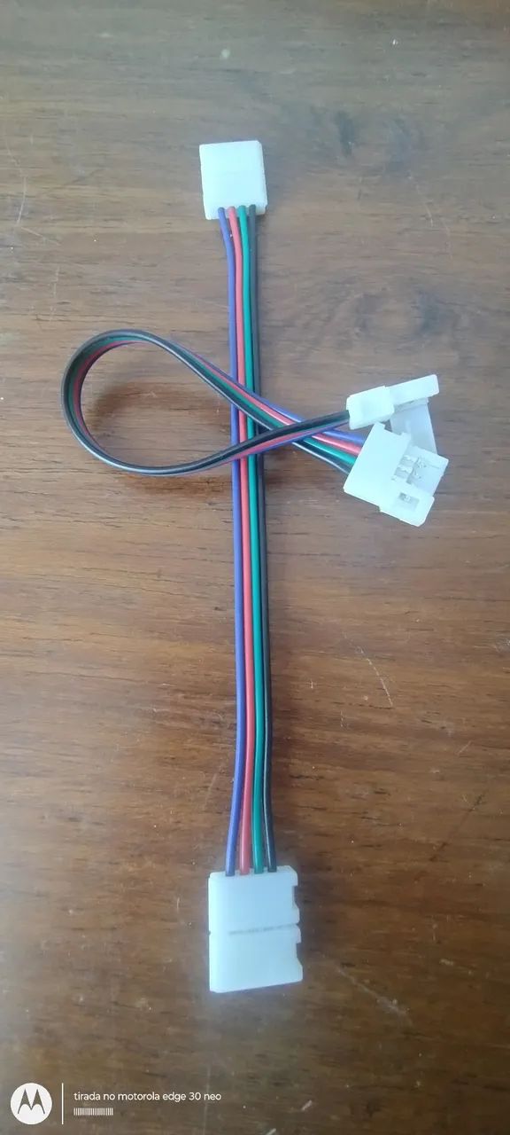 Rabicho Emenda Conector para Fita de Led RGB 5050/3528 12v - Foto 4