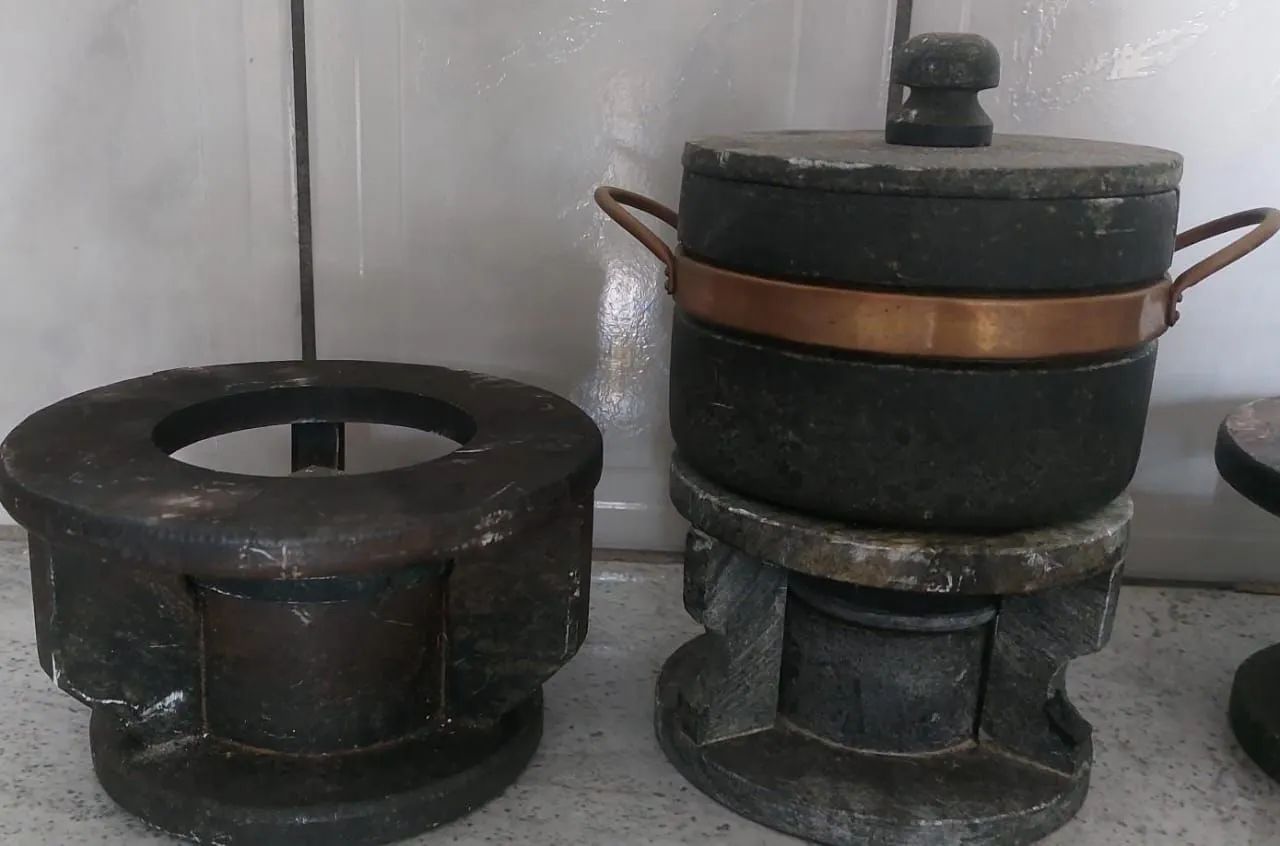 Conjunto de Panelas de Pedra Sabão sequência de founde  - Foto 4