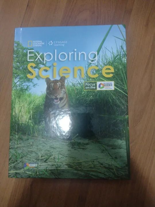 Livro Exploring Science ,  student 1 - National Geographic Learning