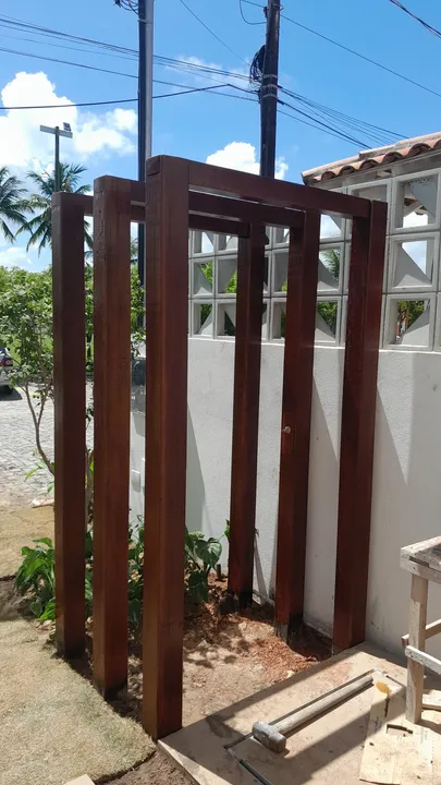Pergolado em madeira