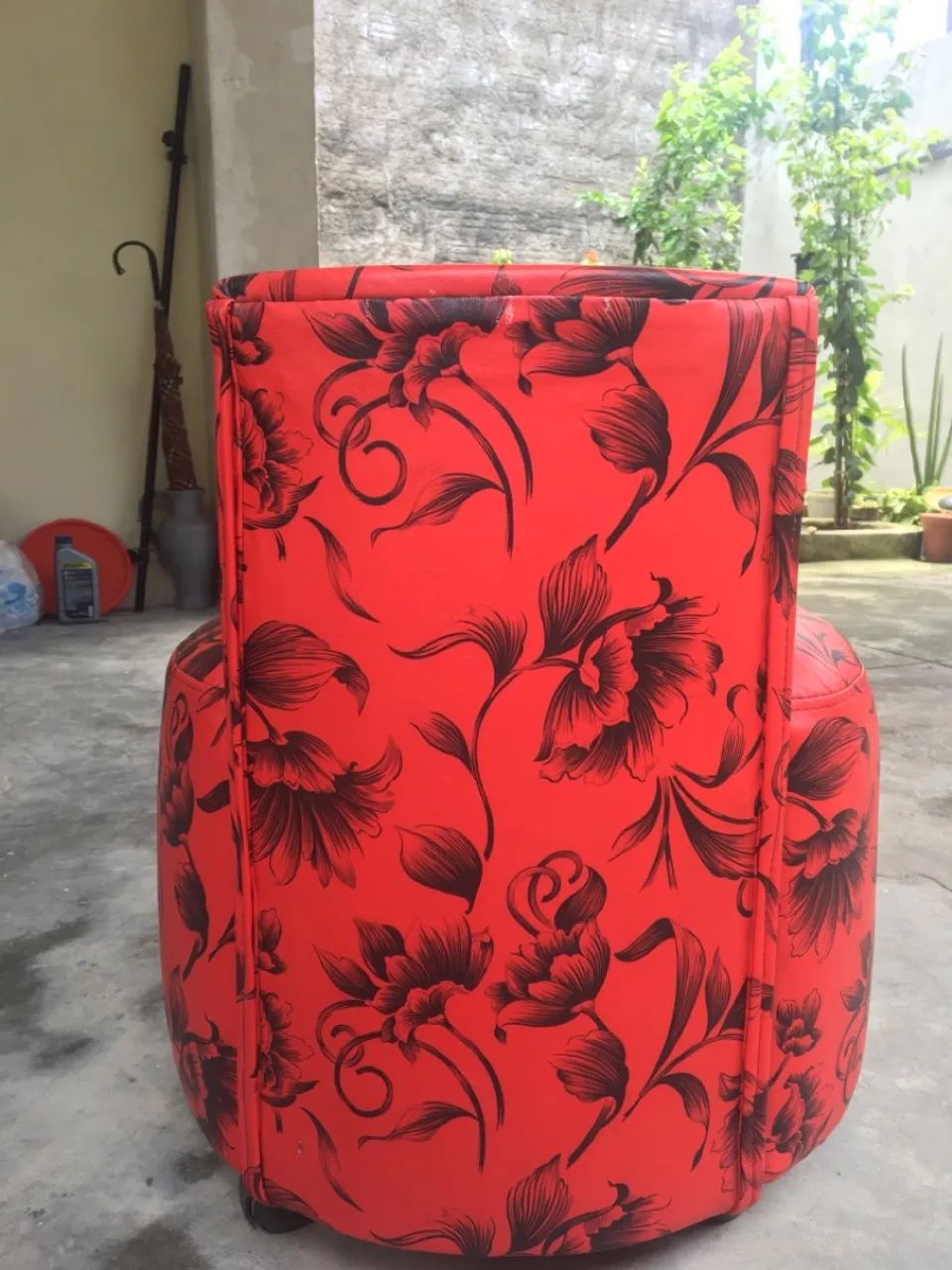 Puff Floral Vermelha - Foto 2