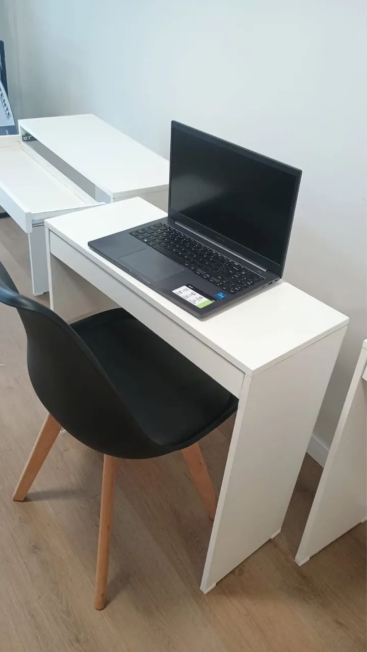 Mesa nova para estudo ou escritório e máquiagem e manicure  - Foto 2