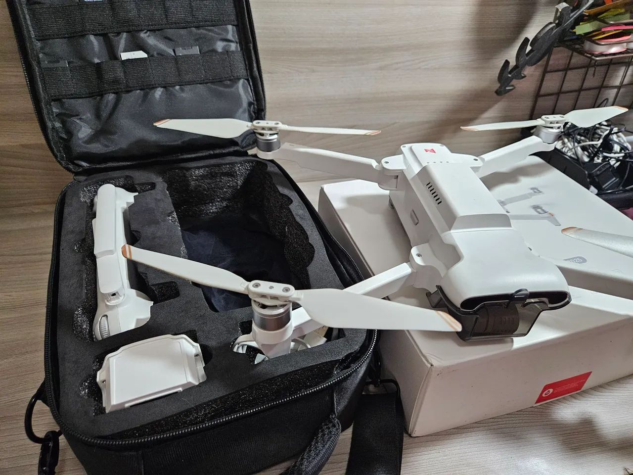 Drone Fimi X8 Pro 2025 duas baterias e acessórios  - Foto 3