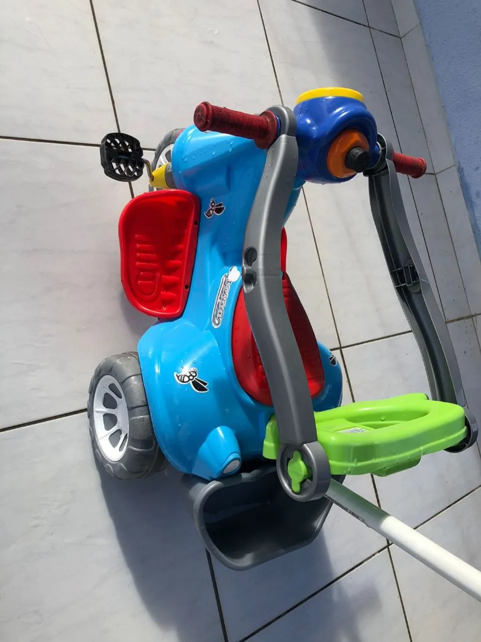 Triciclo Infantil Azul com Empurrador