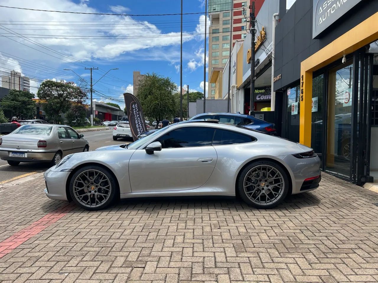 Porsche 911 Carrera  - Foto 4