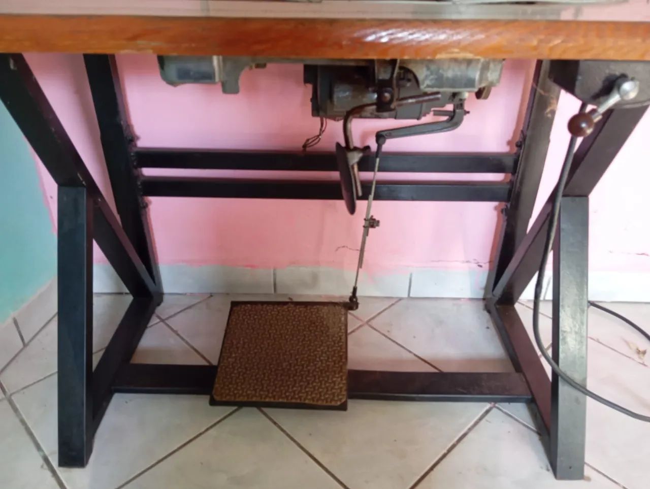 Máquina de costura industrial - Foto 5