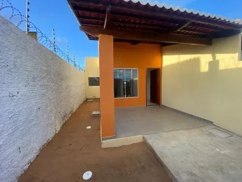 CASA A VENDA EM BENEVIDES 