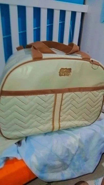 Kit com 3 bolsas maternidade 