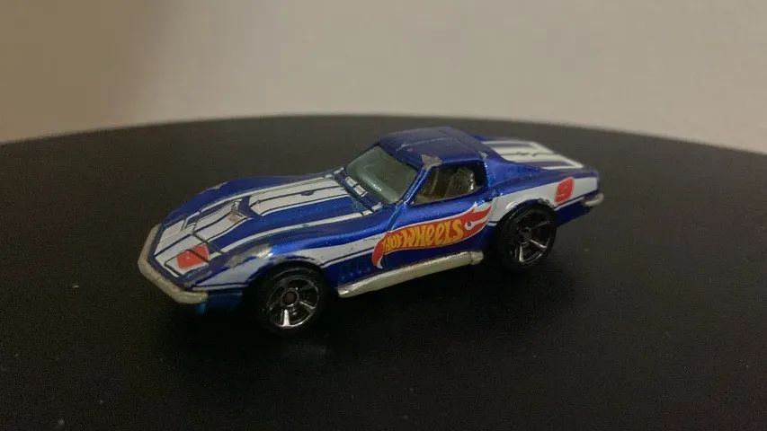 Hot Wheels Corvette Stingray