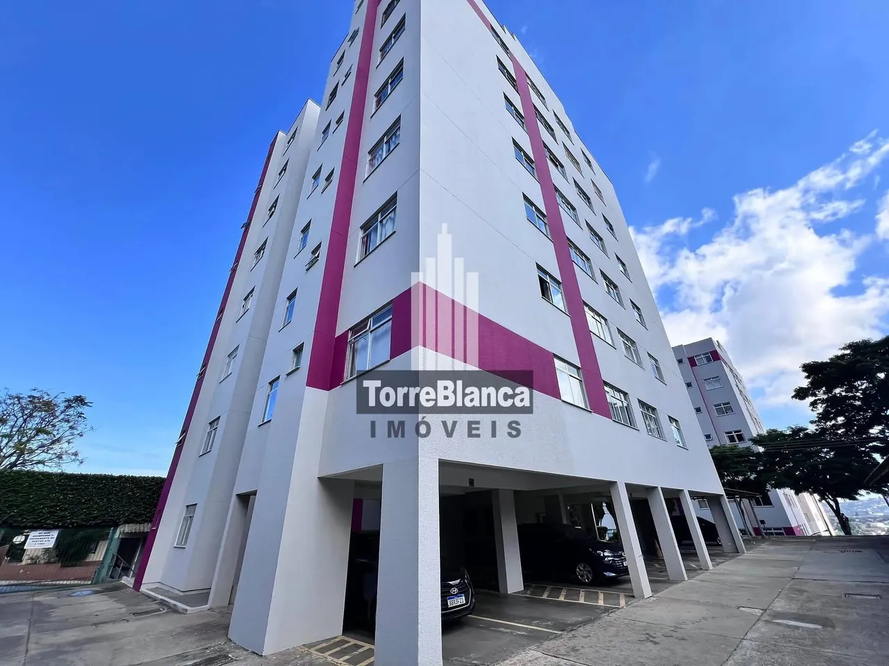 Apartamento para locação, 3 quartos sendo 1 suíte, 1 vaga de garagem coberta, Estrela - Po