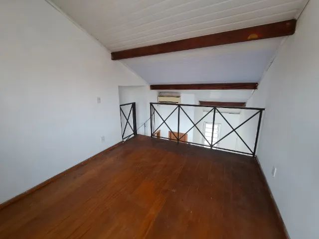 Sobrado 3 d c/box, condomínio fechado, piscina,salão de festas,próx ônibus, mercado,escola - Foto 6