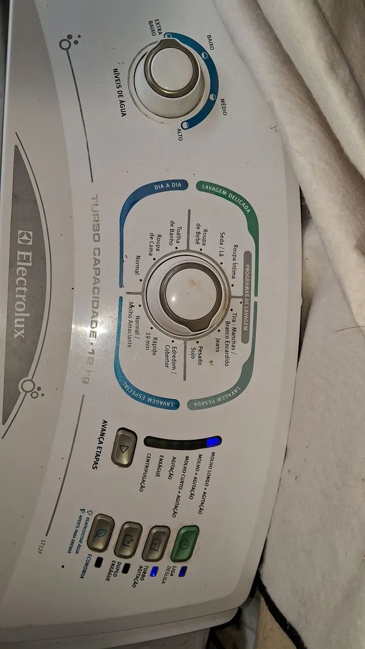 Máquina de Lavar Electrolux 12kg  - Foto 2
