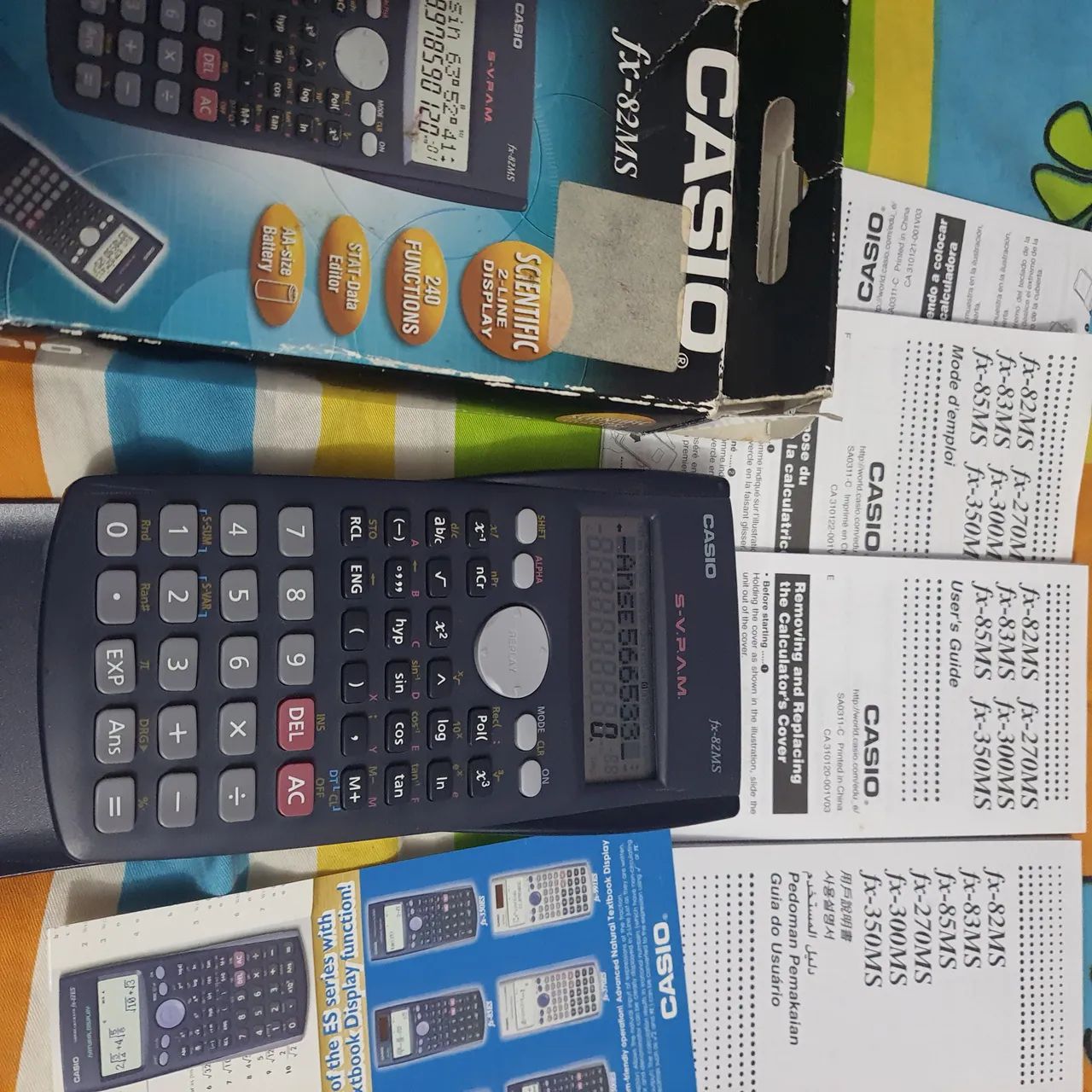 Calculadora Científica Casio FX-82MS