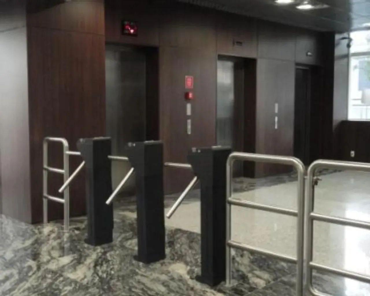 SALA RESIDENCIAL em BARUERI - SP, TAMBORÉ - Foto 5