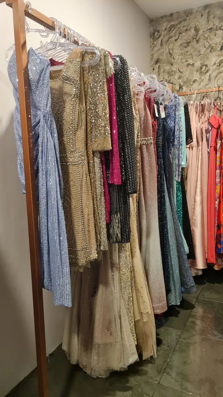 Vestidos de festa - Lote exclusivo vestido para locação bordado  - Foto 2